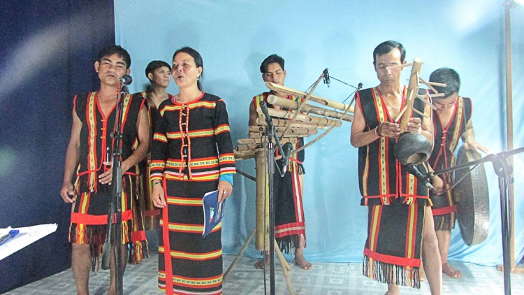 Phiu ro tơdah hơnăm nếo 