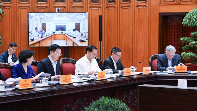 Tơdroăng nếo ai - Hâi pái, lơ 24.12.2025