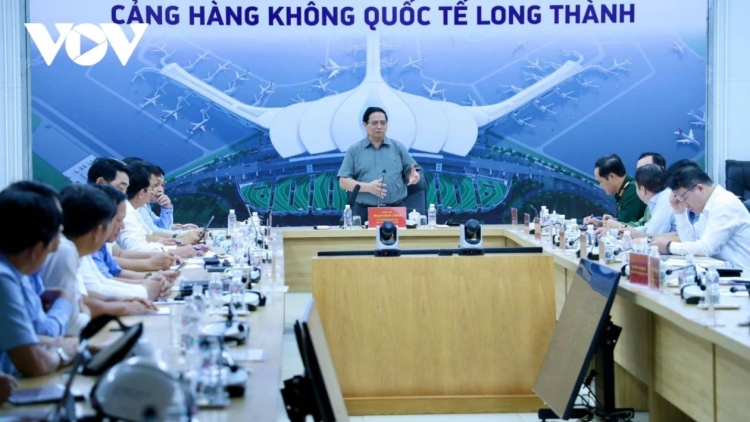 Thủ tướng Cíñ phủ ồng Phạm Minh Chính lòt sền rơndăp broă lơh Ƀlàng rơndeh par ală lơgar Long Thành, càr Đồng Nai