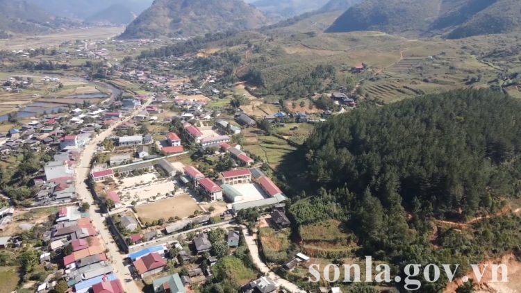 Ngon tô 1 tênh căm thứ 2 mự 15 bườn 12 pì 2025- CM7: Nhẳn danh chùng chương trình luông pùn tẳng tánh bản na mắư tỉnh Sơn La