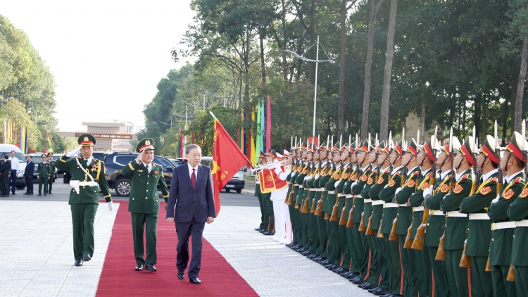 Khua git gai Ping gah ơi Tô Lâm nao jơnum ngă lơphet 80 thun Hrơi gru grua tơhan blah ngă Tơhan kual 9 