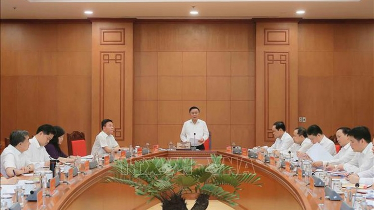 QUỐC HỘI PRÁ XAY K’ĐHƠỢNG NHÂM PR’ĐƠỢ HA Y TẾ, PA XIÊR K’ĐHAP HA ĐHA NUÔR