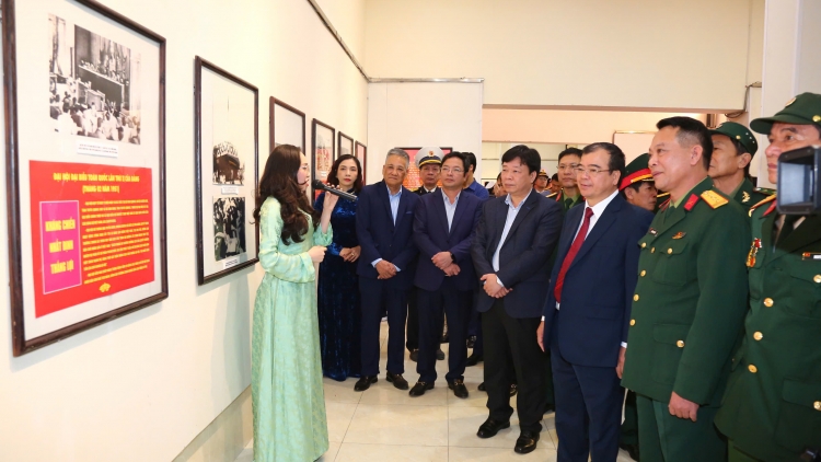 PÀI CHỒM “ĐẢNG CỘNG SẢN VIỆT NAM QUÁ BẠI PÀY ĐẠI HỘI” DÚ THÀNH PHỐ HẢI PHÒNG