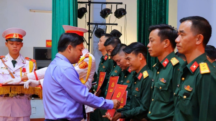 Dăk Lăk: 102 nă ling geh griăt Mpồl ling klàng tus bal lơh broă tàm Mpồl đơng lam Ling klàng kâp sàh 