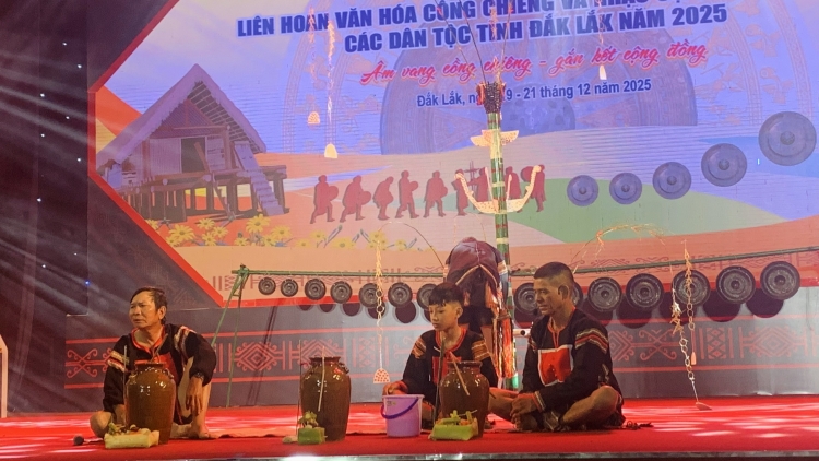 Niam chài kòn bơnus Lơh yàng duh khoai bồ nam bơh kòn cau Jrai tàm càr Dăk Lăk dê 