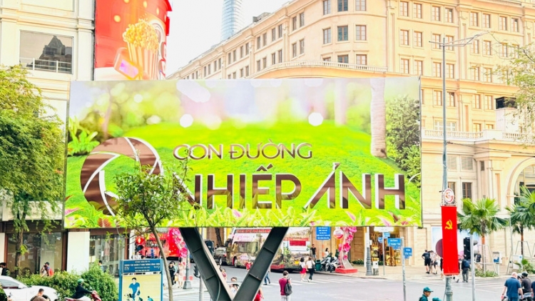 BAN RAYA HO CHI MINH PEIH PAKAK “JALAN THAOT BINGUK”