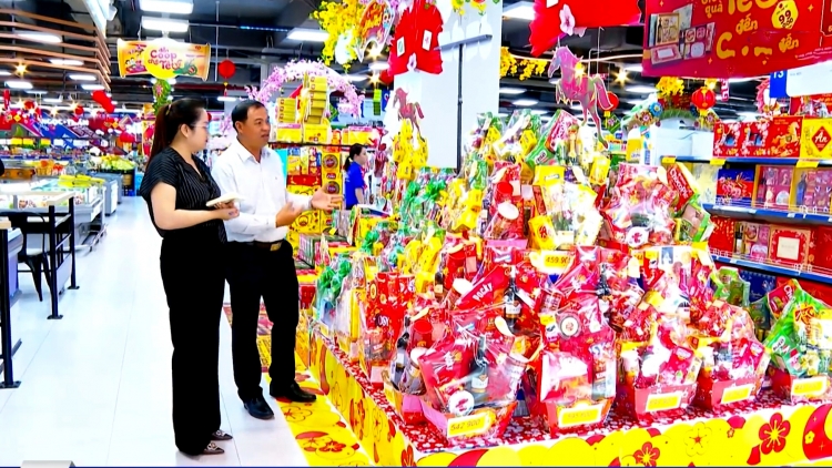 ពត៌មាន​ម៉ោង៦