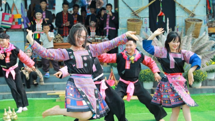 MR’HAL “TÊT VÊÊL BHƯƠL” ĐH’RƯAH LÂNG ĐHA NUÔR ĐHỊ VÊÊL VĂN HÓA - DU LỊCH ZÂP ACOON COH VIỆT NAM