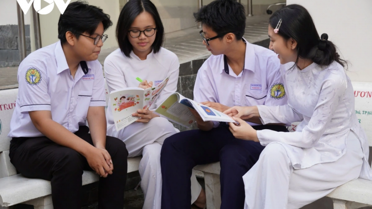 PATAKIK PANDAR PHONE DALAM TUKVAK TABIAK ME-IN, ANEK SAIH BAN RAYA HO CHI MINH PAGAM GAUK JANG  