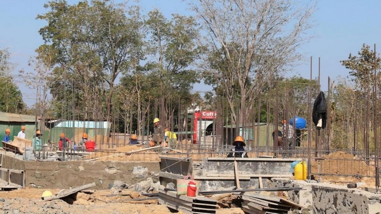 Daklak bi pral bruă rŭ mdơ̆ng sang hră knŭk kna čiêm rông ti knông lăn