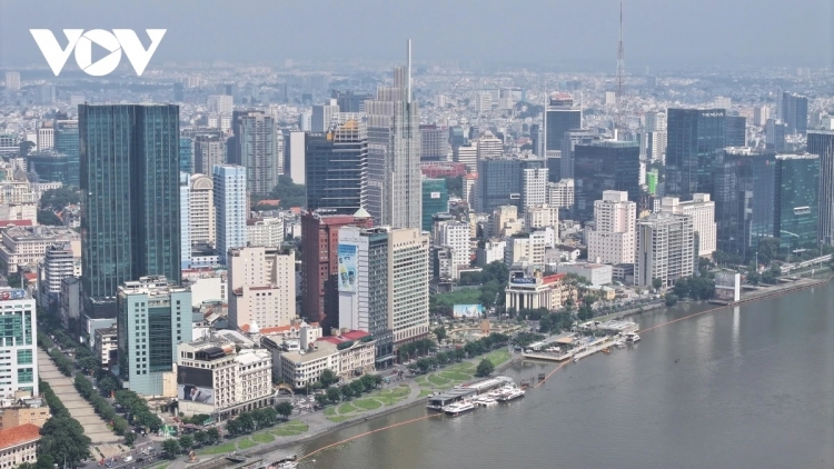 SARAK DAONG MICE: AKAOK MBRAM MERAIK BAHRAU DI BREI KA JIRAH RIVANG DI BAN RAYA HO CHI MINH  