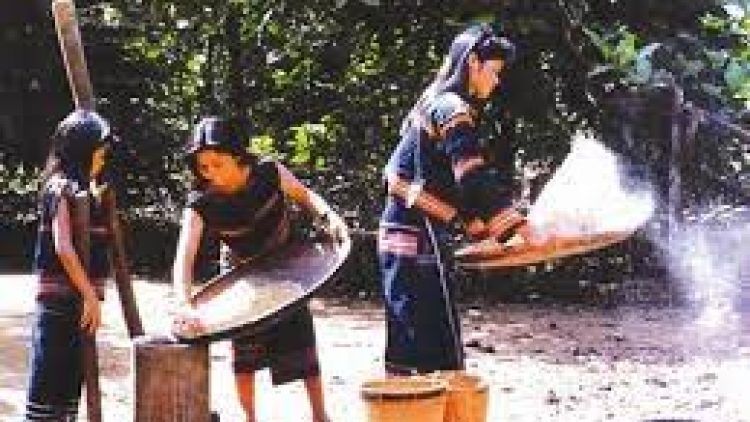 Se dar ană tơring (Đoàn kết chống giặc)