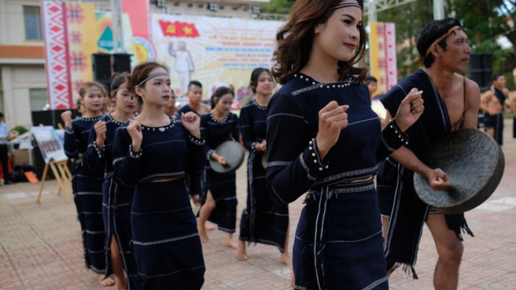 Bơto tơnkah oh kòn kòn sau