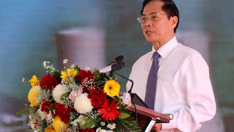  Mphŭn pŏk ngă hdră bruă mbĕ đuĕ mnuih ƀuôn sang, lŏ mkŏ mjing anôk dôk Sang Pui kmlă hạt nhân Ninh Thuận 1