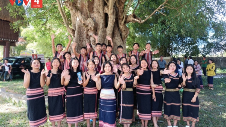 Oh kòn lòt bơsram tĕ