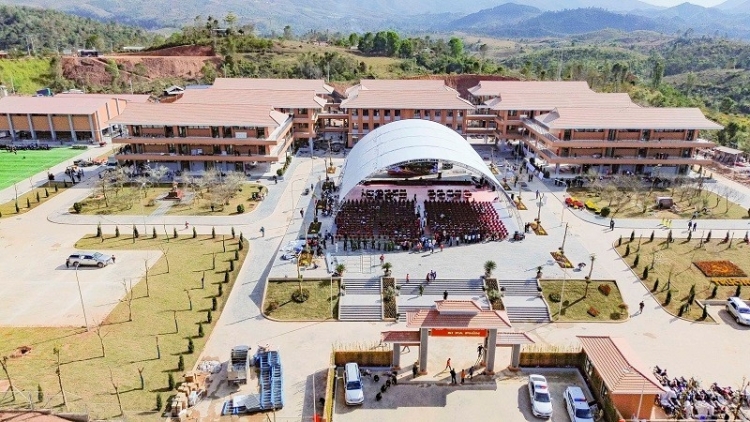 PA XANG TRƯỜNG HỌC PR’ĐHANG LIÊM CRÊÊ COH CA NOONG K’TIẾC TỈNH ĐIỆN BIÊN