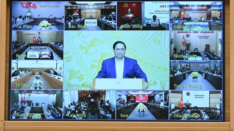 Ngế pro xiâm hnê ngăn: Kring rak tơdroăng chêh ‘măn athế cho tơdroăng rak vế tơdroăng kal ăm 100 rơtuh ngế kuăn pơlê