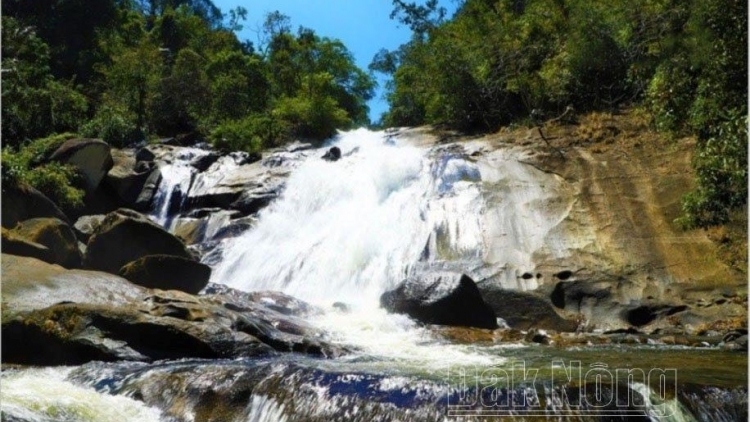 Pơđơ̆m tơ̆ păh tu thoong đak Dak N’drung