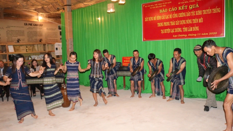 Cau chài ồng Ka Să Ha Sang mờ bơta ờ suk ơm sền gàr bơta niam chài kòn cau K’Ho dê 