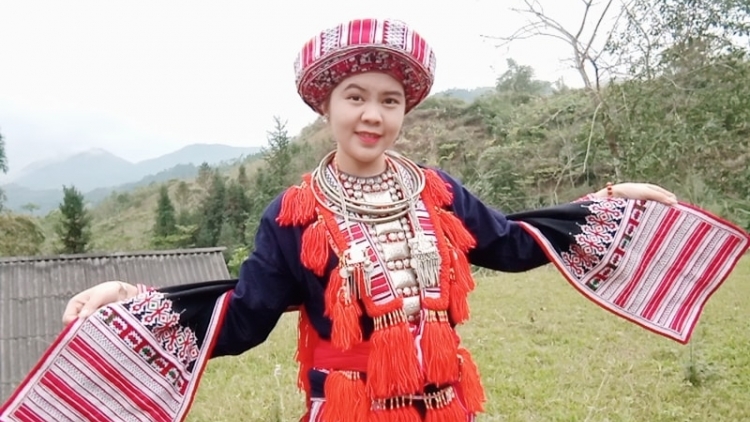 Lầy tzình khzáng ca páo dung chủ nhật hnoi 8.2.2026