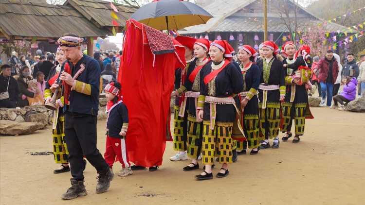 Lầy tzình thzáng ca páo dung chủ nhật hoi 22/2/2026 (6 Tết) 