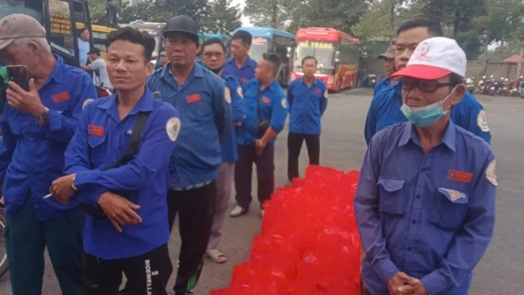 SANGKA TET KA URANG NGAK BRUK: MENG SANG JAMRAIK TAL TAPEN JALAN