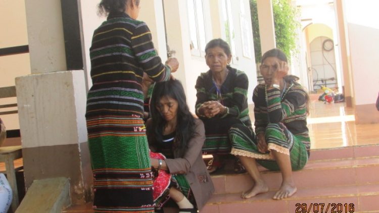 Kahgĭt ƀon lan (Hãy nhớ về quê hương)