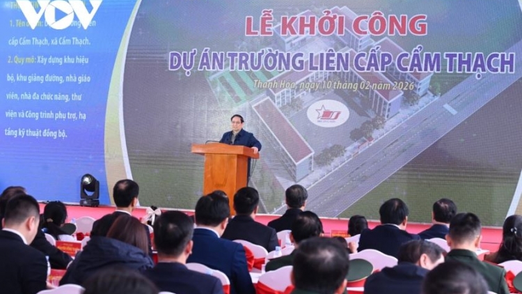 Thủ tướng Phạm Minh Chính truh pơm lêh tơlĕch man Hnam trưng jăl mônh Cẩm Thạch