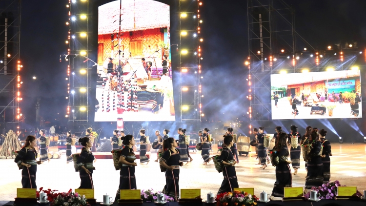 Tơmeăm khoăng túa lĕm tro Lâm Đồng, ing pơtối rak vế troh ôm hyô