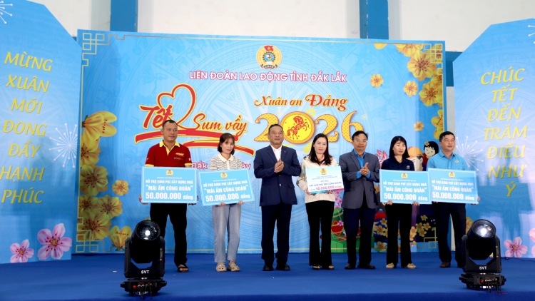 Tê̆t tum jơngum - Bơyan bơnga bơni kơ Ping gah” djru lăng ba tơlơi ƀong Tê̆t kơ mơnuih mă bruă tơnap amăng khul mut phung ƀơi Dak Lăk