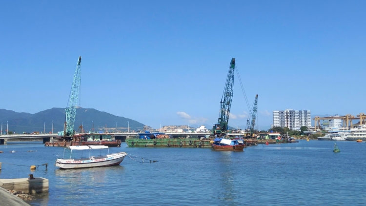 Kon pơlei rôp ka hơdang Khánh Hòa hơdrin jang ƀlep khôi luơ̆t, tang găn IUU