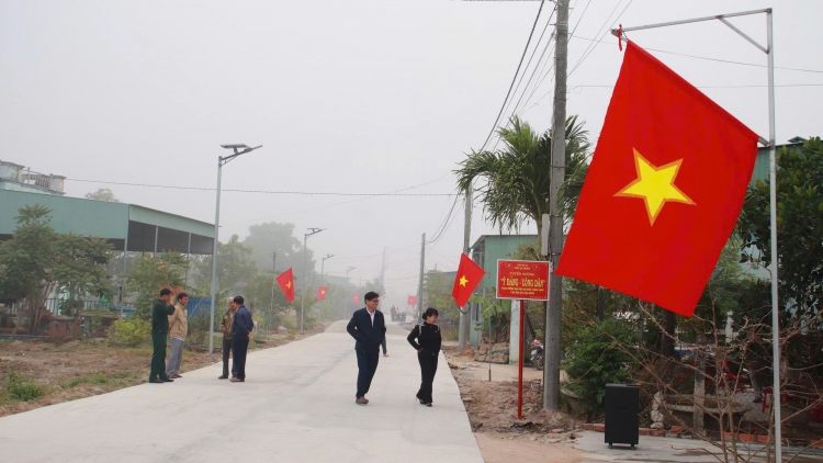 DOM JALAN ANGAN “HATAI  NDANG – AKAOK BHAP BINI” DI GIA LAI