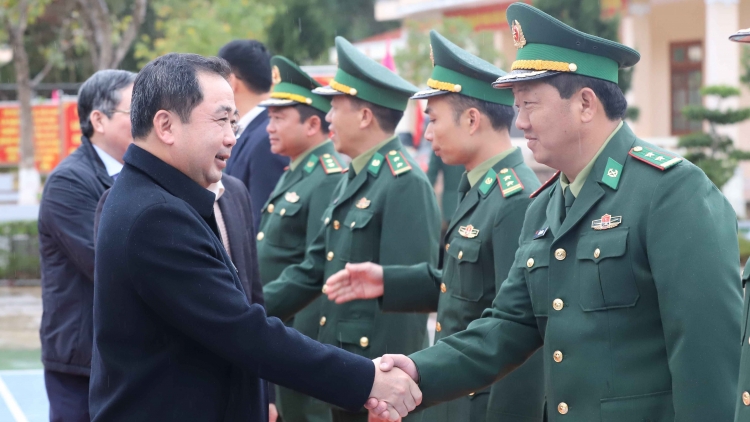 Bộ trưởng Bộ Nông nghiệp n’hanh Môi trường khâl, pă nklâm ndơ Tết ta n’gor Sơn La