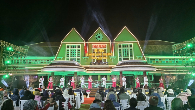 Tơn jơh lơh chờ bơkào mai anh đào – Dà Làc nam pa 2026