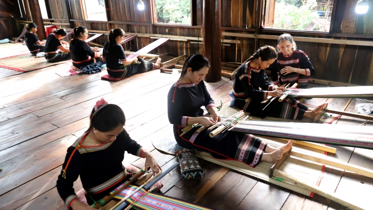 TƠỢ ĐẠI HỘI XIV, ĐẮK LẮK T’BHLÂNG PA XIÊR ĐHARỰT NHÂM MÂNG COH VEL ĐONG