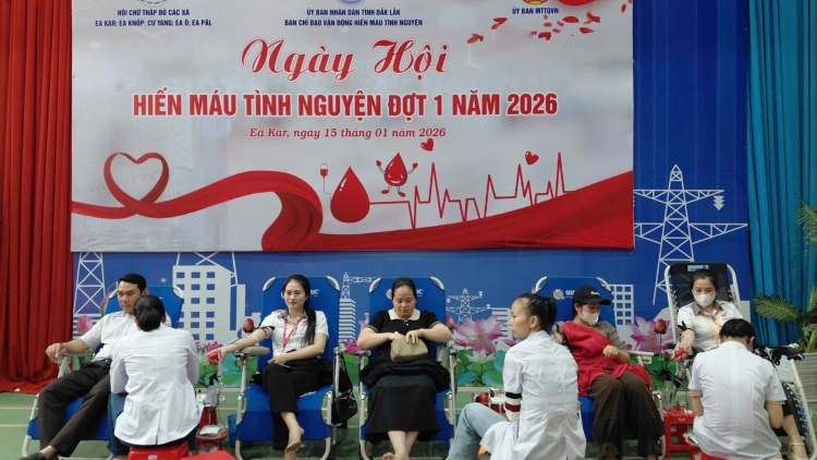 Bi lar bruă ngă jăk myơr êrah hlăm dŭm hruê Tết ti Dak Lak