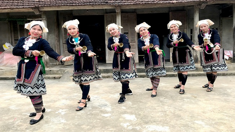 Lầy tzình thzáng ca páo dung thứ 3 hoi 17/2/2026 (1 Tết)