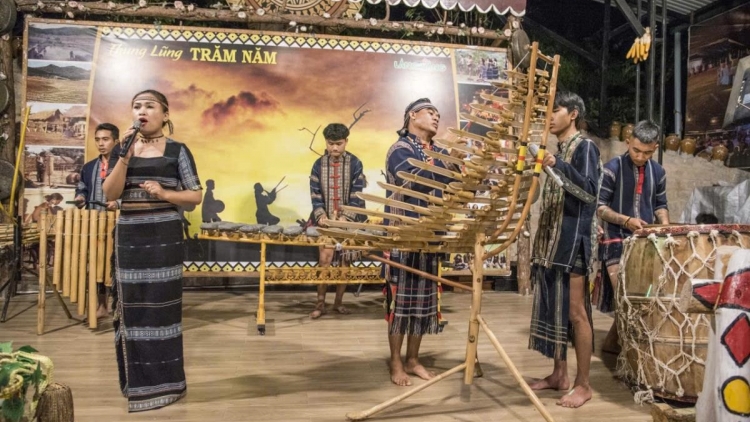 Bơto bơtê jơnau niam hèr