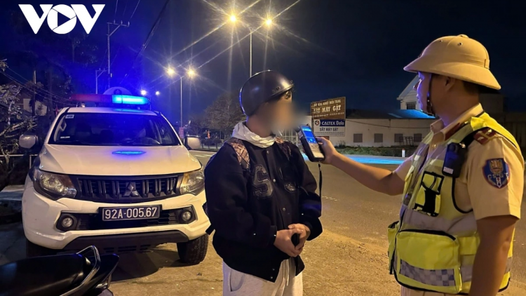 ĐÀ NẴNG TOOM LÂH 1.500 CHA NĂC BHRỢ LẤT BÊL LƯƠT CHÔ COC C’LÂNG P’RANG  COH 6 T’NGAY TẾT