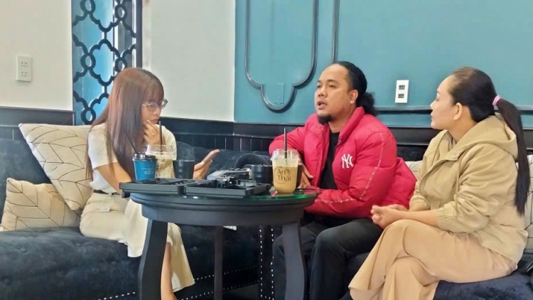 Bu ndăm gĭt mprơ mât huêng khlay nău ueh Bunong