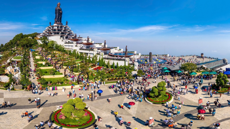 HAREI TET BUI SAMBAI RAYA DI CEIK AMUK JUK