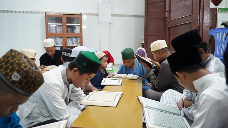 DOM PAOK BANGU GUL PATAOM DI KREH BAN ANGAN WA HO