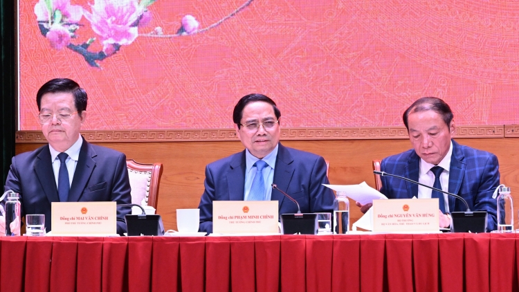 Thủ tướng Cíñ phủ ồng Phạm Minh Chính lơh broă mờ Ƀộ Niam chài, Tàp pràn să jan mờ Lòt nhơl