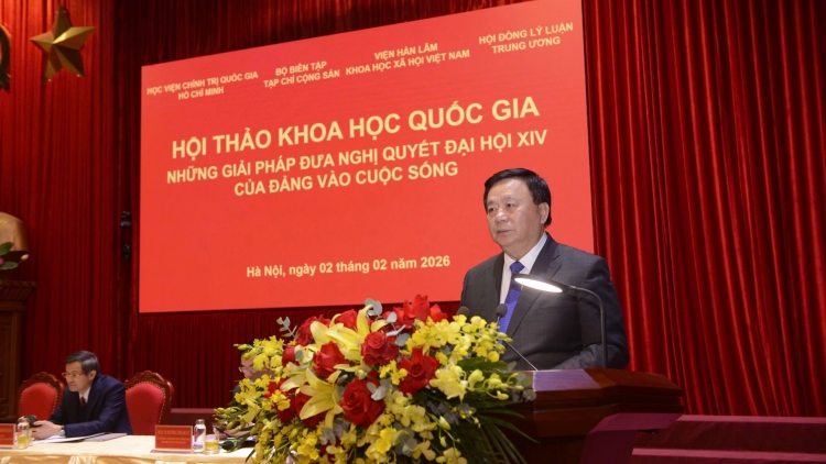 ពត៌មាន​ម៉ោង៦