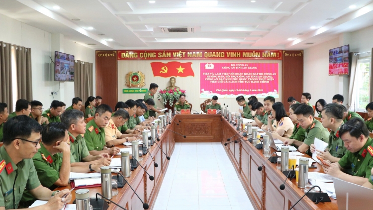 ពត៌មាន ម៉ោង ១៥