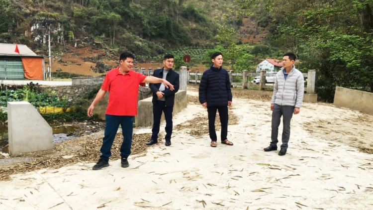 CAO BẰNG: NGUYÊN BÌNH AU NGHỊ QUYẾT CÚA ĐẢNG KHẢU TỞI SLỔNG