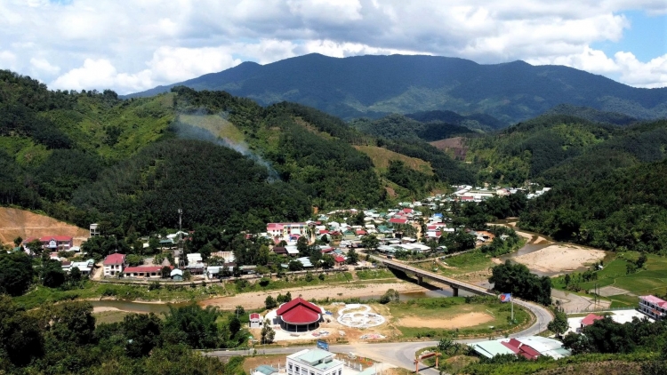 ĐHỊ ZA NƯƠR COH ZR’LỤ K’NOONG K’TIẾC