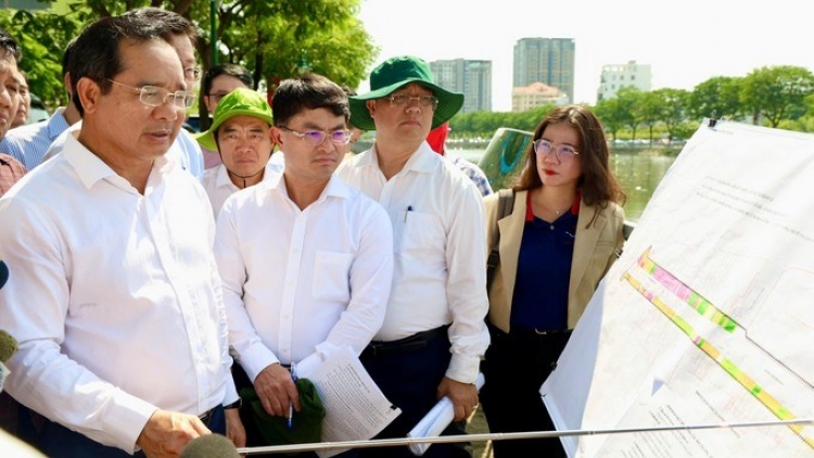 AKAOK UY MBAN BHAP BINI BAN RAYA HO CHI MINH TACEI BA BRUK JAO VEIK TANEH TAPEN KRAONG XUYEN TAM