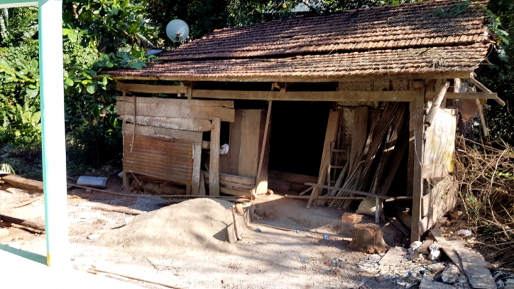 BAOH SANG KATHAOT KHIN HU DAONG BREI OH DAOK BAOH SANG TAIK TAHAK BREI NGAK HAGAIT?