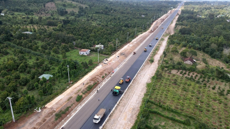 Đắk Lắk 2026: “Đak dơsĭ” rôp ti hăm “Bri kông” khŏm jang tŏk pran